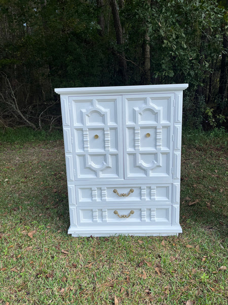 Thomasville Chest of Drawers